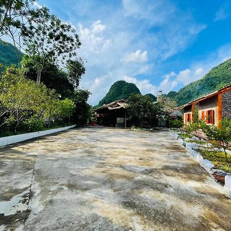 Duong Cong Chich Homestay ランソン市 エクステリア 写真